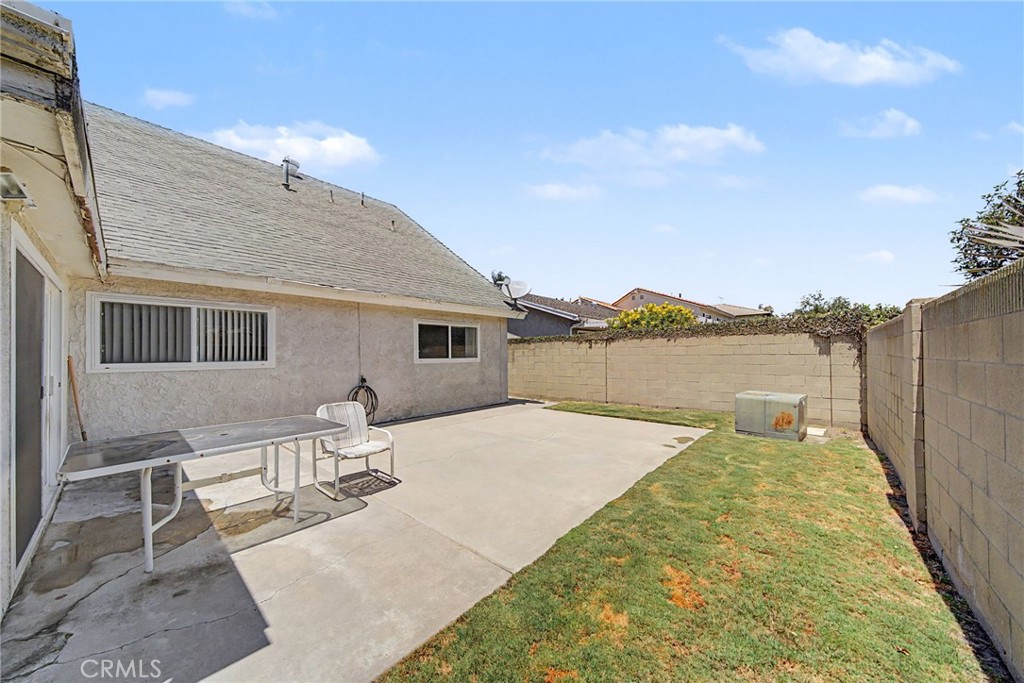 9364 Fleetwood Street Property Photo 28