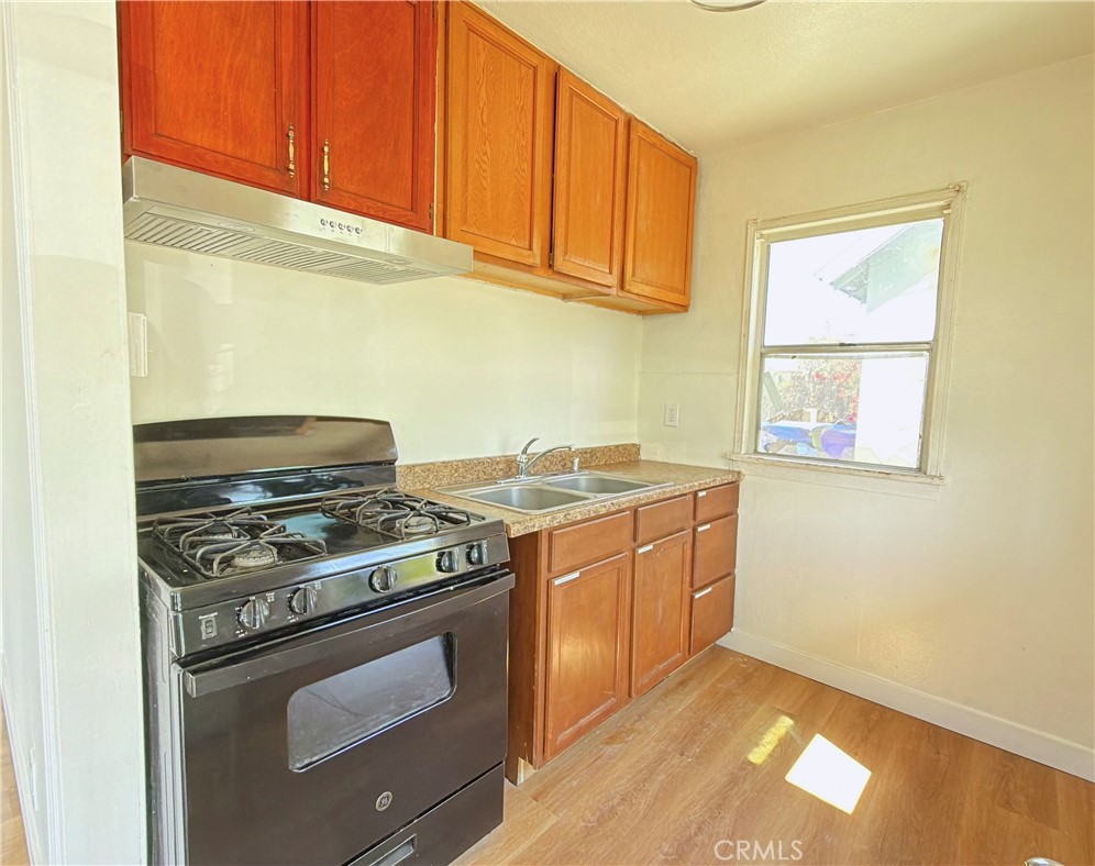 359 Drake Property Photo 5