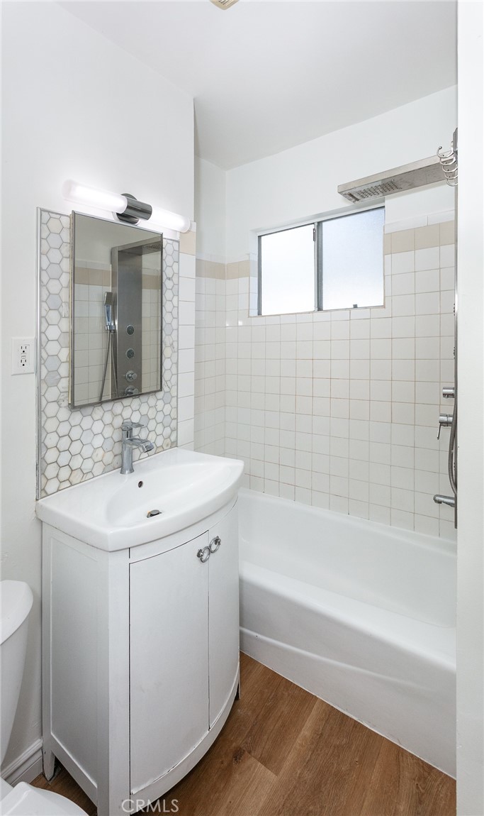 1457 E California Property Photo 14