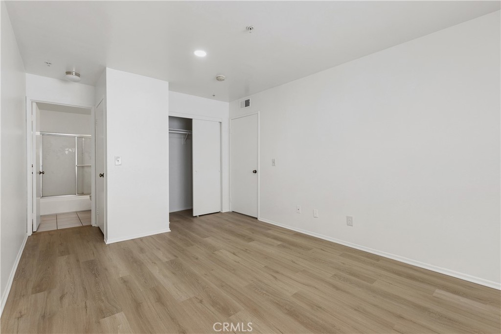 1522 S Baldwin Avenue 10 Property Photo 12