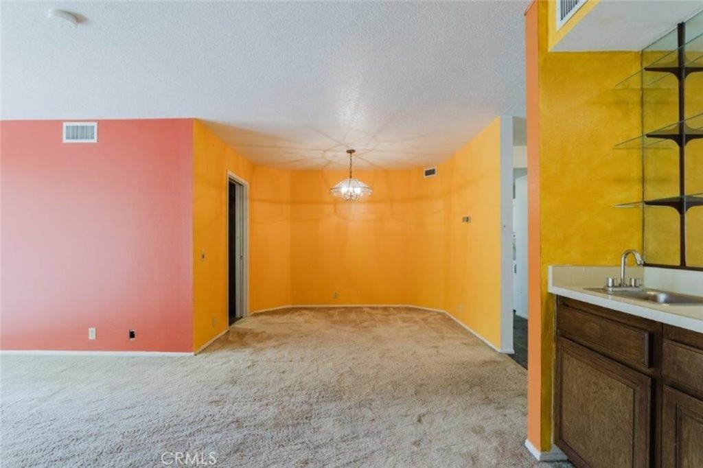 750 S Spaulding Avenue 215 Property Photo 17