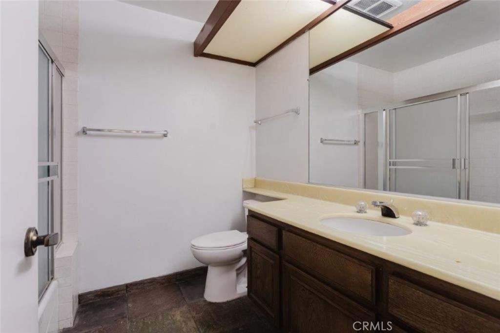 750 S Spaulding Avenue 215 Property Photo 20