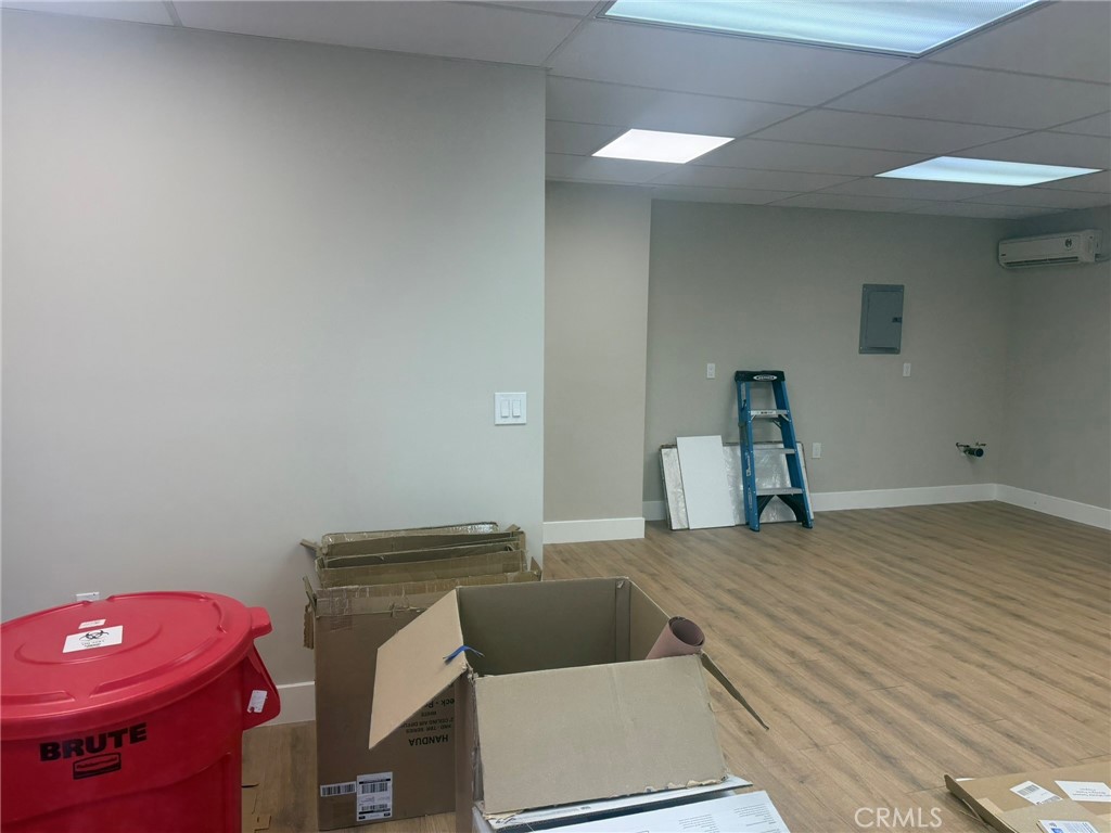 817 S 1st B Property Photo 5