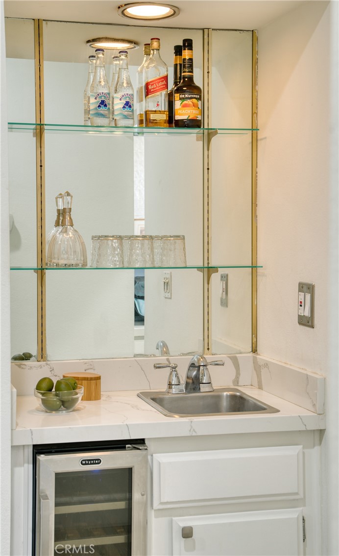 1665 Federal Avenue 302 Property Photo 12