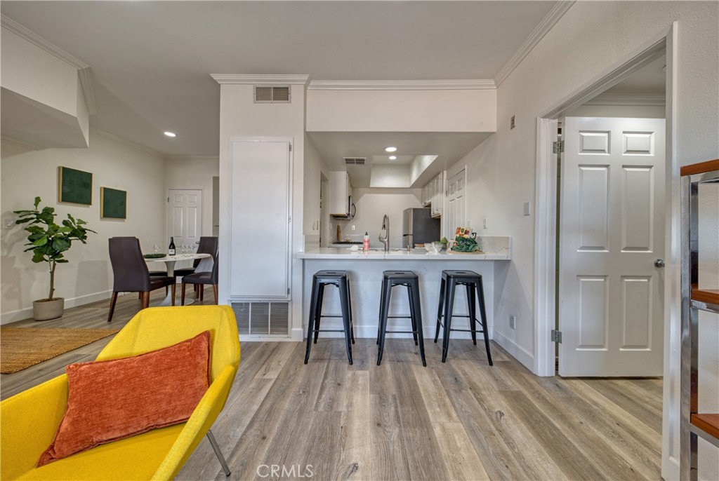 1665 Federal Avenue 302 Property Photo 20