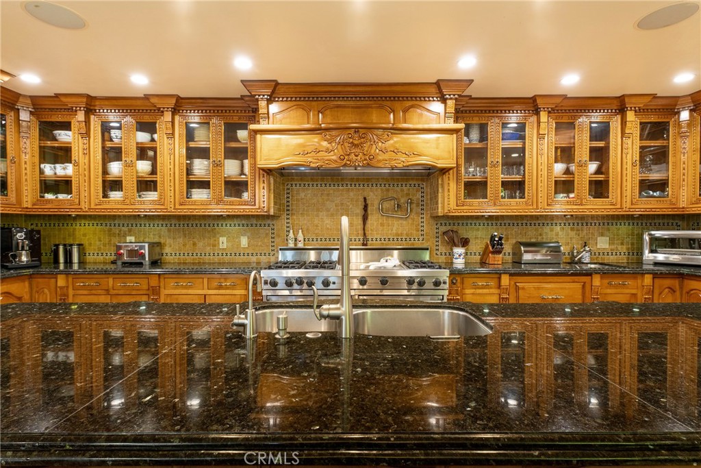1144 Hermes Property Photo 8