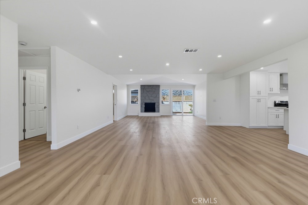 5105 Golden West Property Photo 10