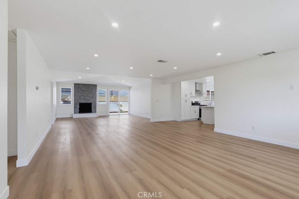 5105 Golden West Property Photo 12