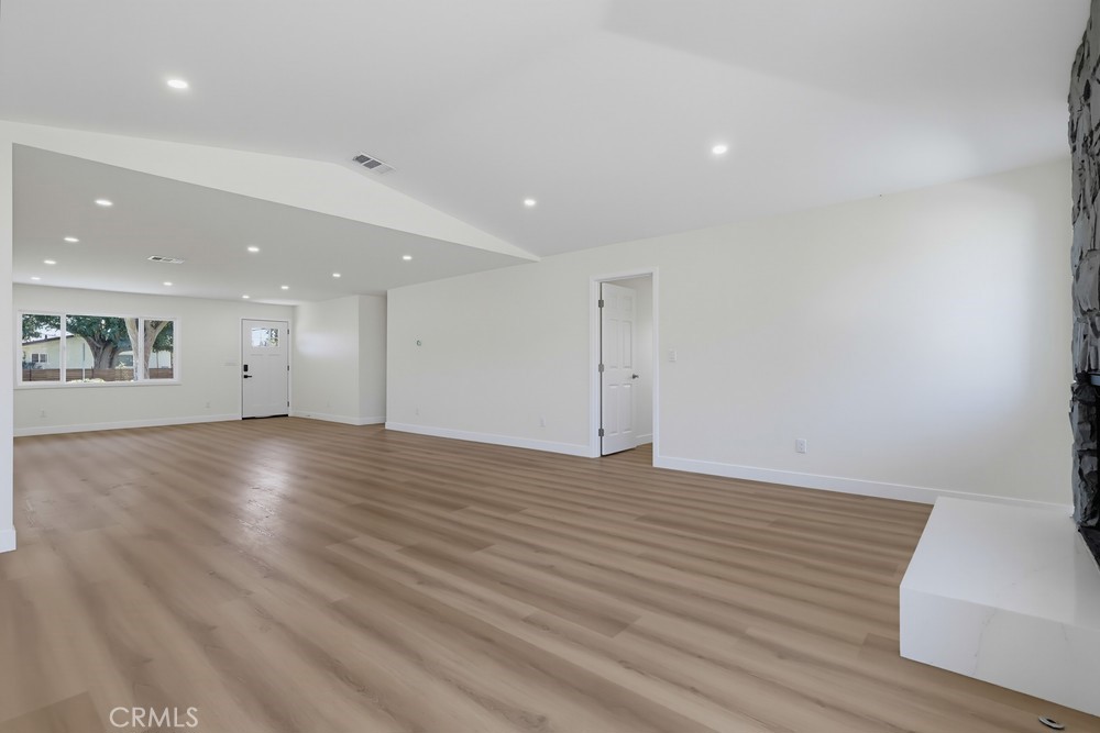 5105 Golden West Property Photo 17