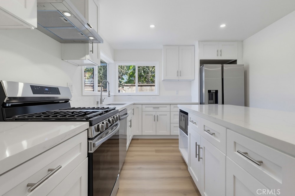 5105 Golden West Property Photo 25