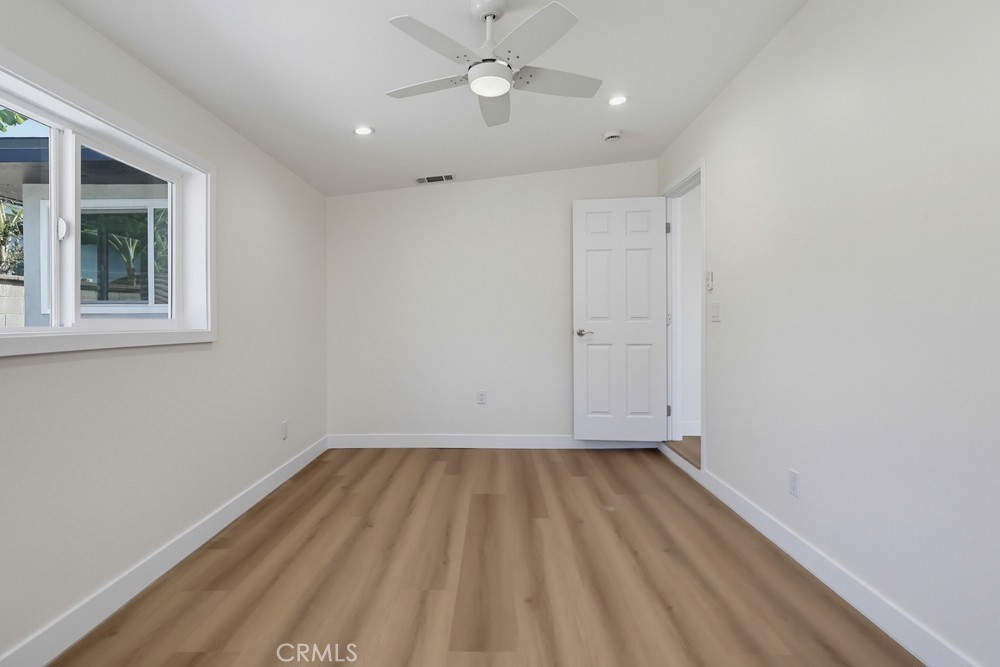 5105 Golden West Property Photo 33