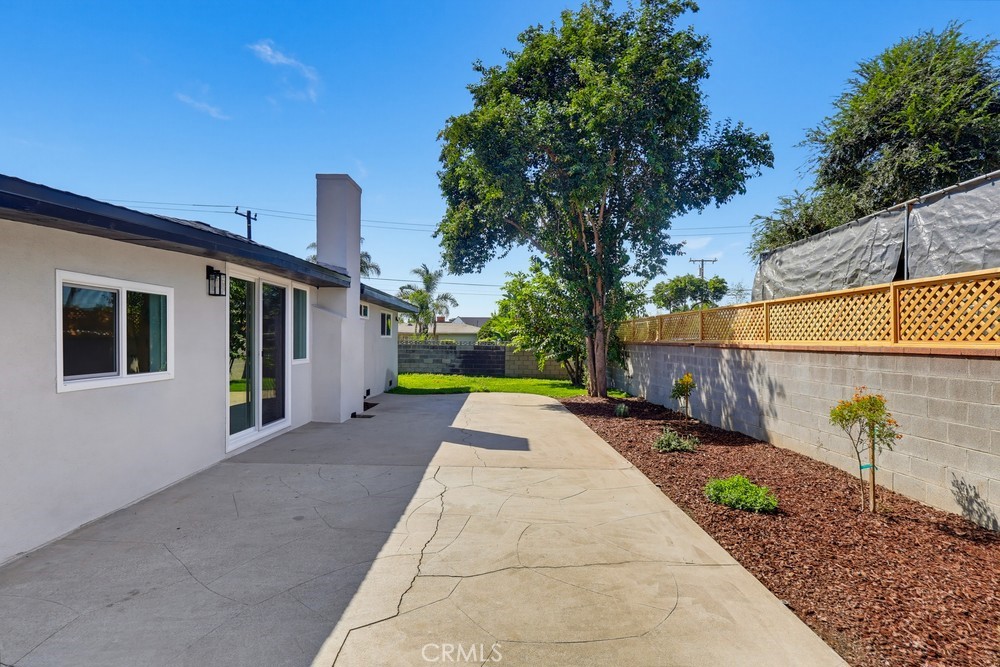 5105 Golden West Property Photo 60