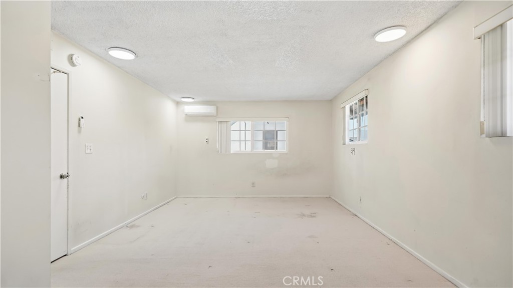 933 Montecito Drive Property Photo 19