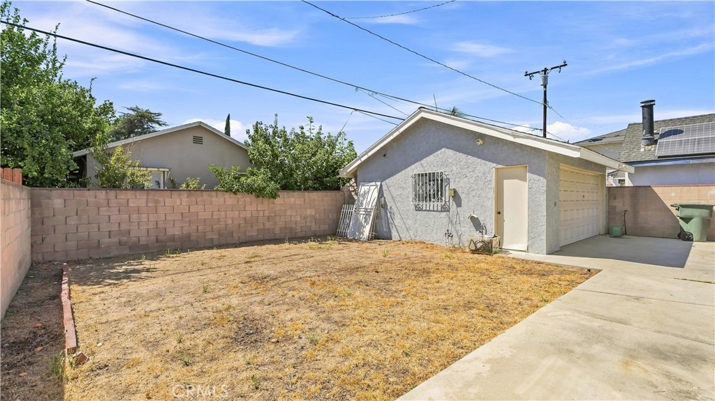 933 Montecito Drive Property Photo 26