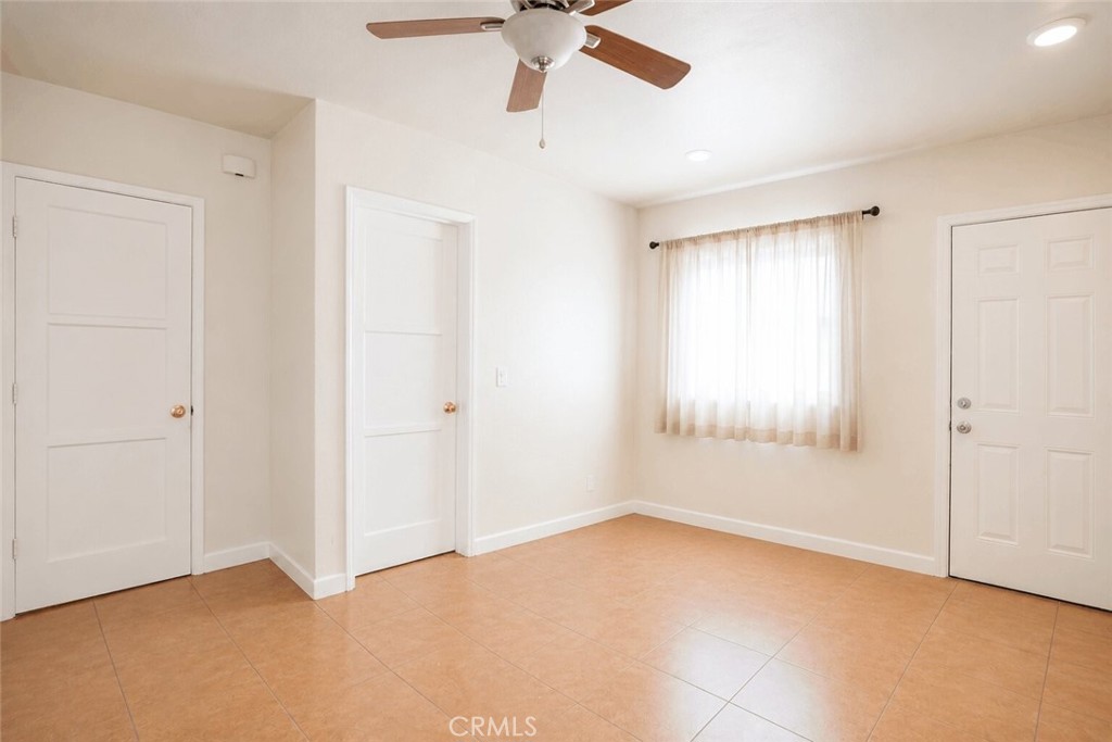 3552 Lexington Avenue Property Photo 10