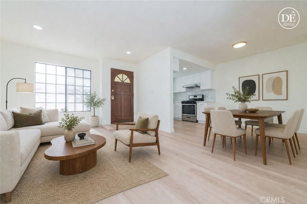 232 W Mission C Property Photo 5