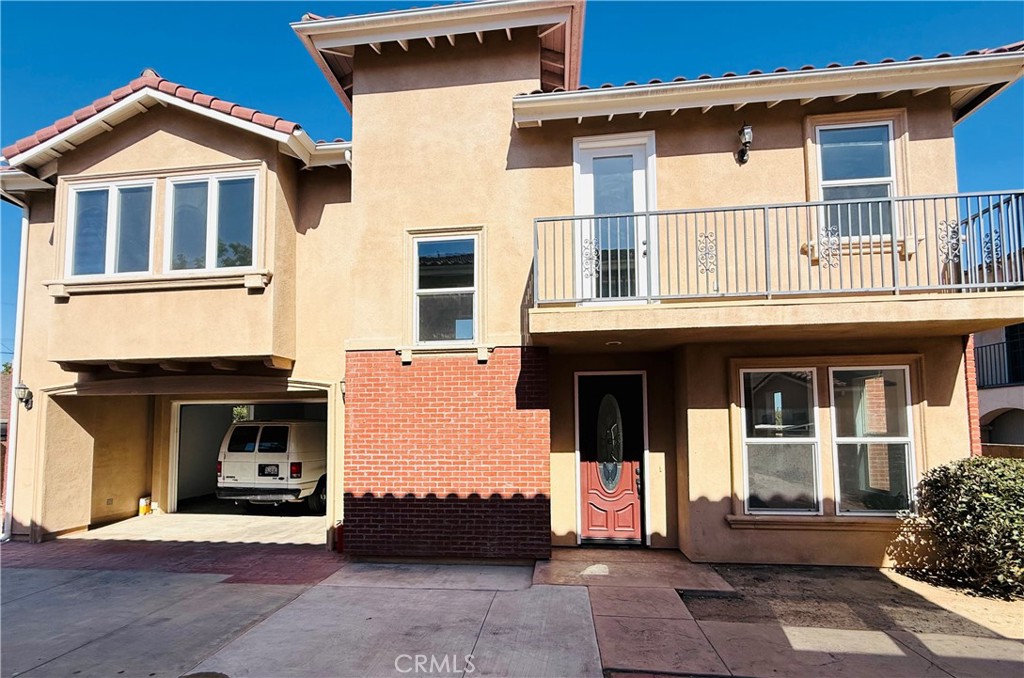 1500 Palm Avenue E Property Photo 1