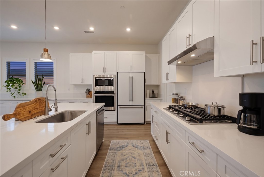 15842 Butterfly Drive Property Photo 10
