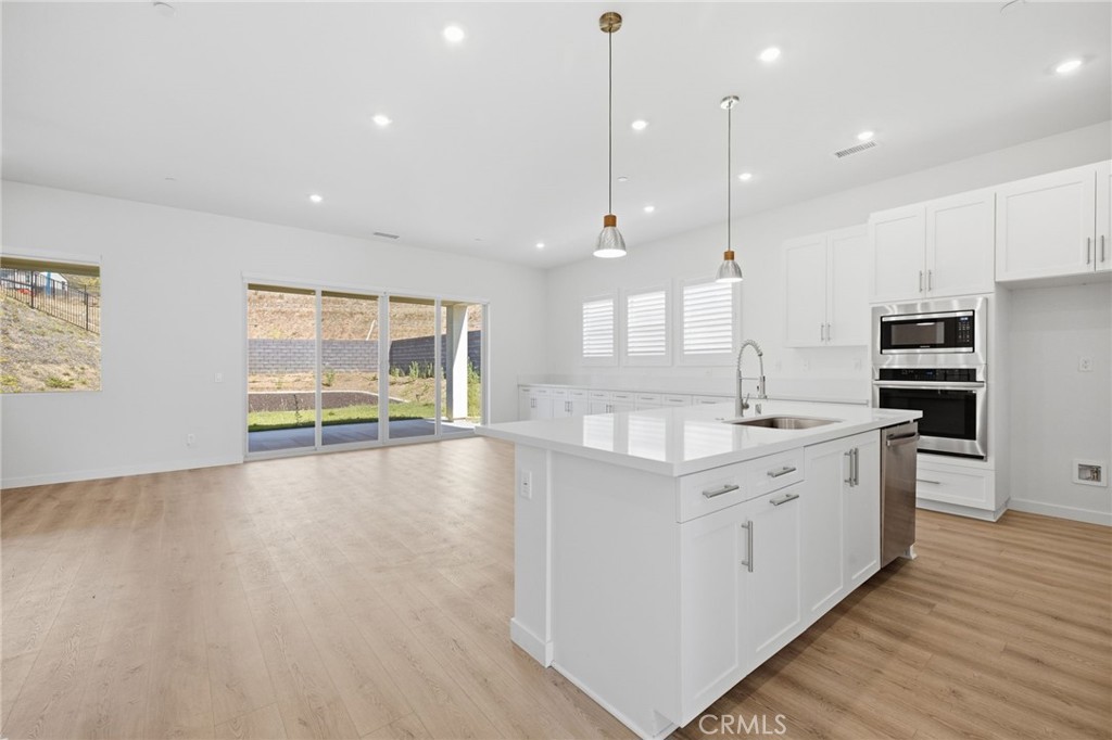 15842 Butterfly Drive Property Photo 30