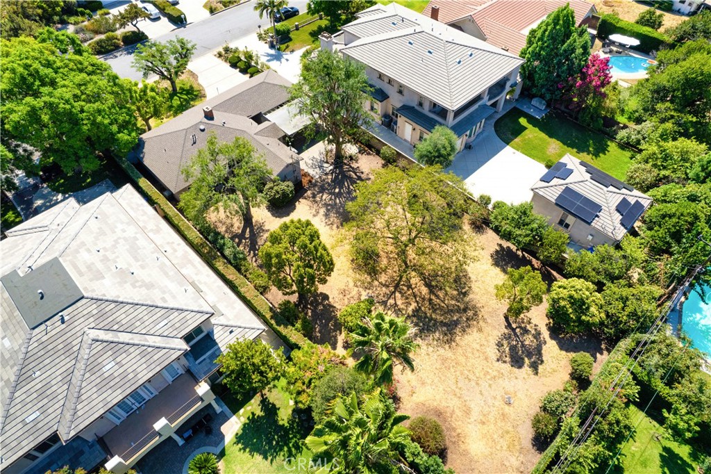 2231 Greenfield Property Photo 44