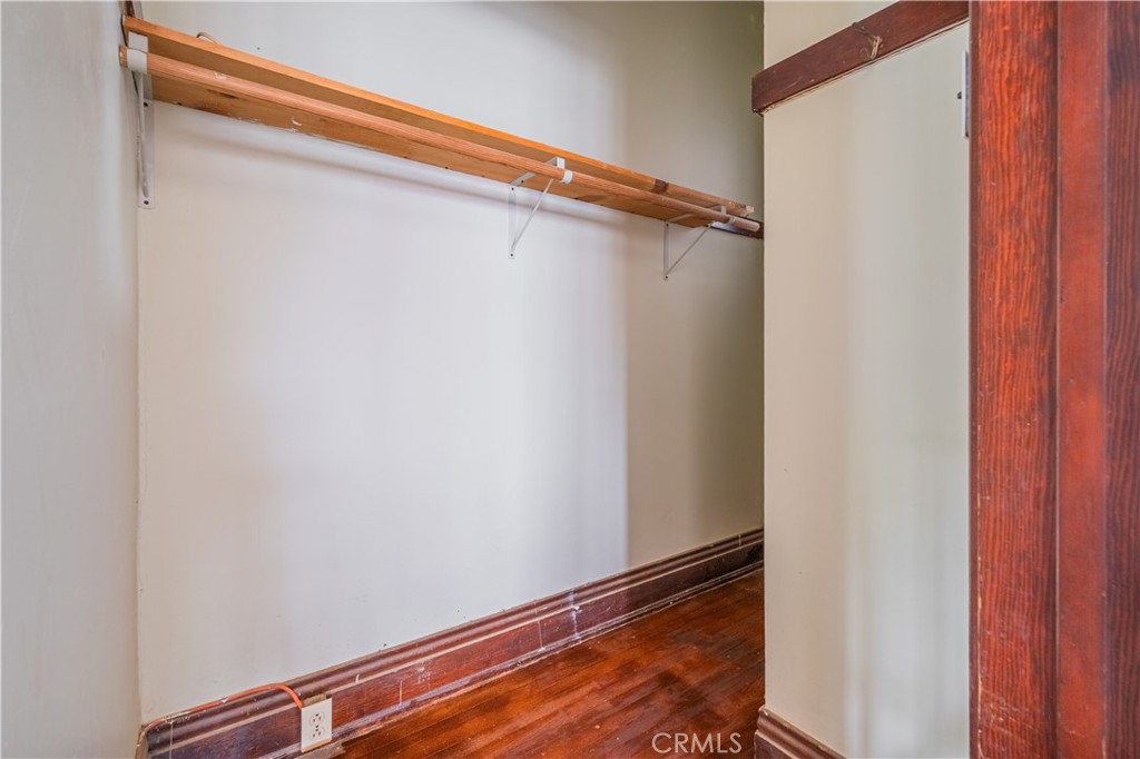 1427 Laveta Property Photo 16