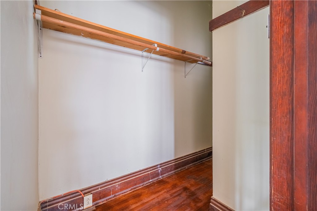 1427 Laveta Property Photo 16