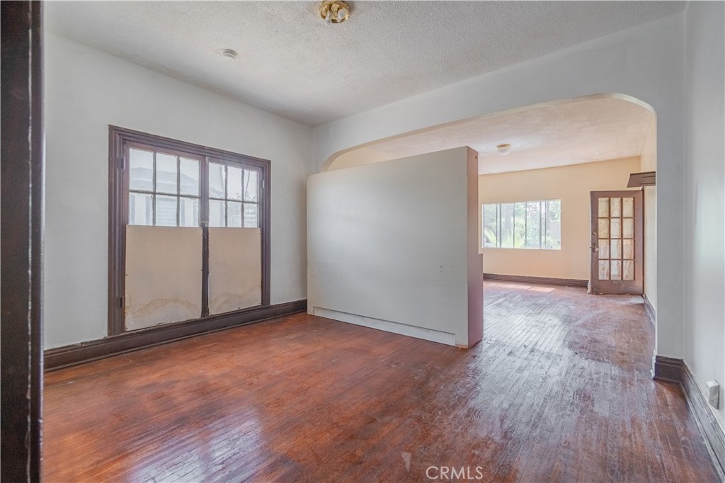 1427 Laveta Property Photo 17