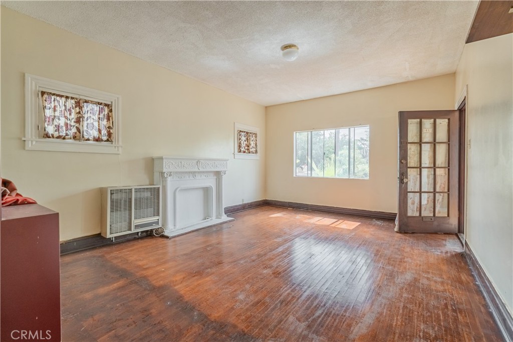 1427 Laveta Property Photo 18
