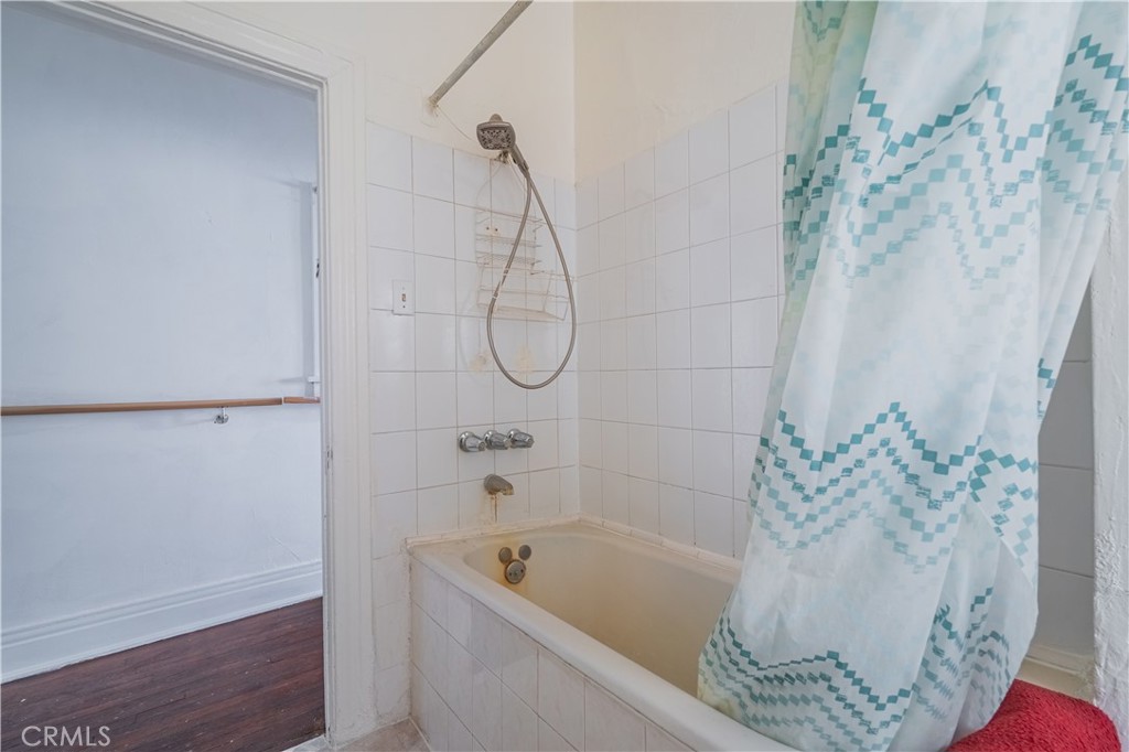 1427 Laveta Property Photo 20