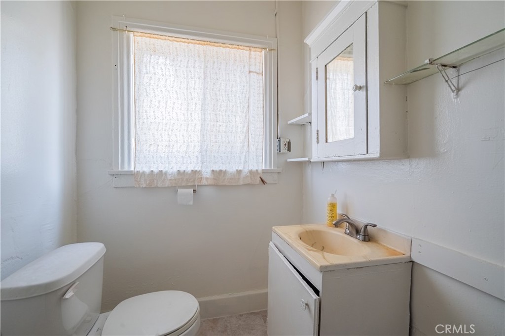 1427 Laveta Property Photo 21