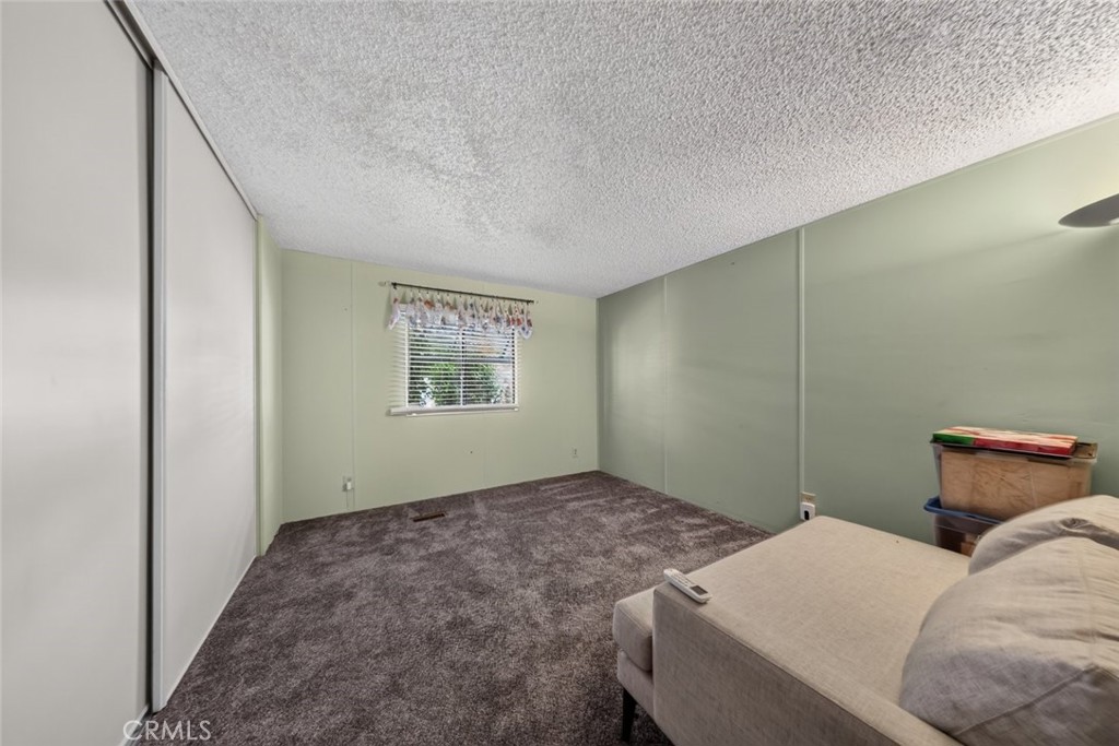 1020 S Mountain Property Photo 11