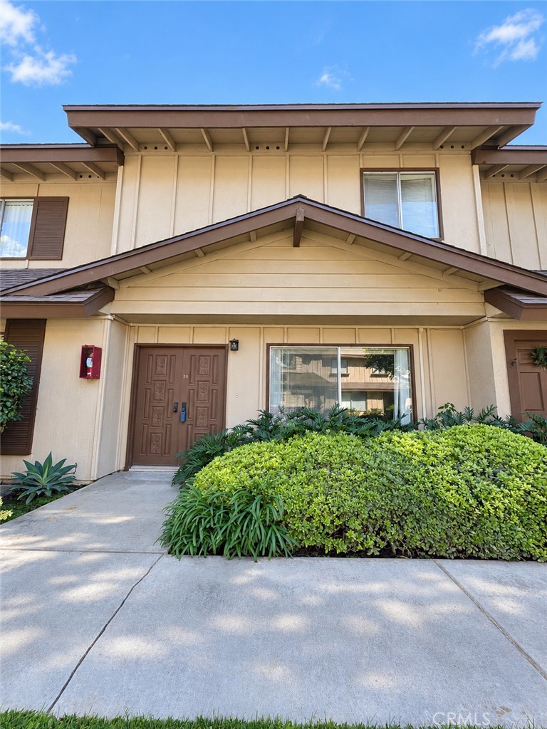 10330 Downey Ave 20 Property Photo 6