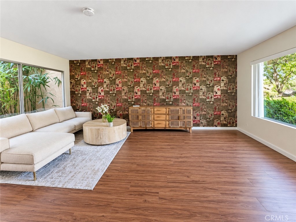 10330 Downey Ave 20 Property Photo 8
