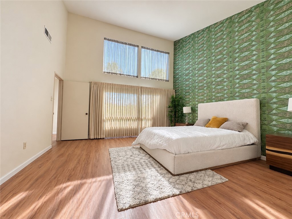 10330 Downey Ave 20 Property Photo 12