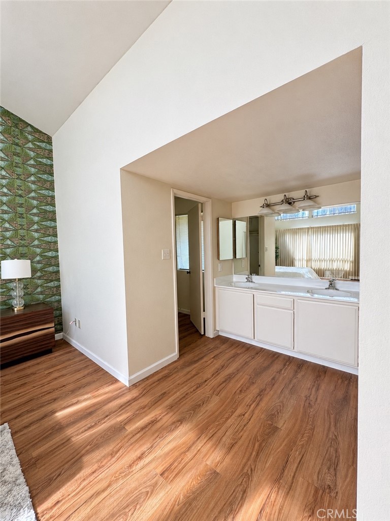 10330 Downey Ave 20 Property Photo 13