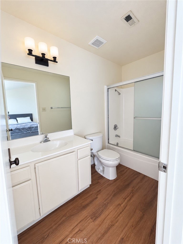 10330 Downey Ave 20 Property Photo 18