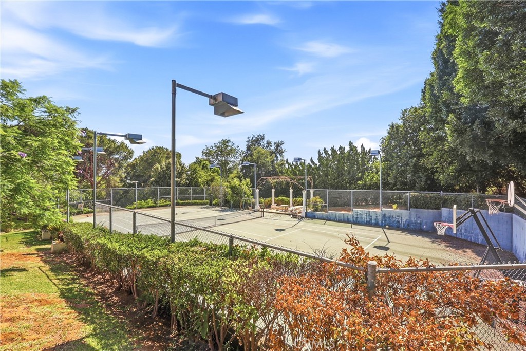 673 Deodar Property Photo 9