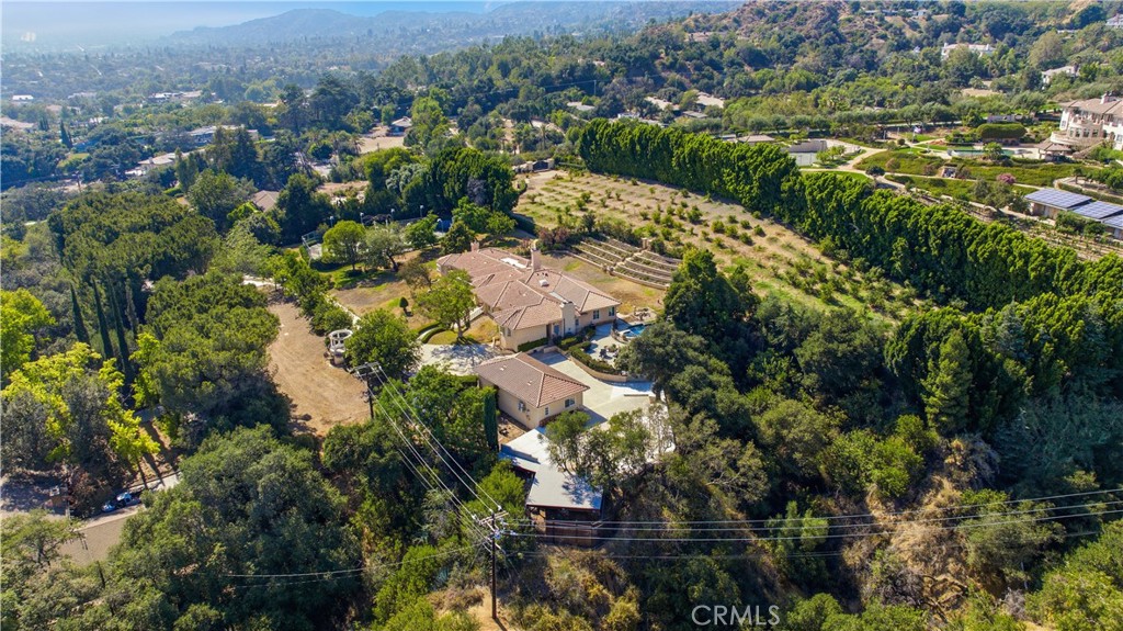 673 Deodar Property Photo 13