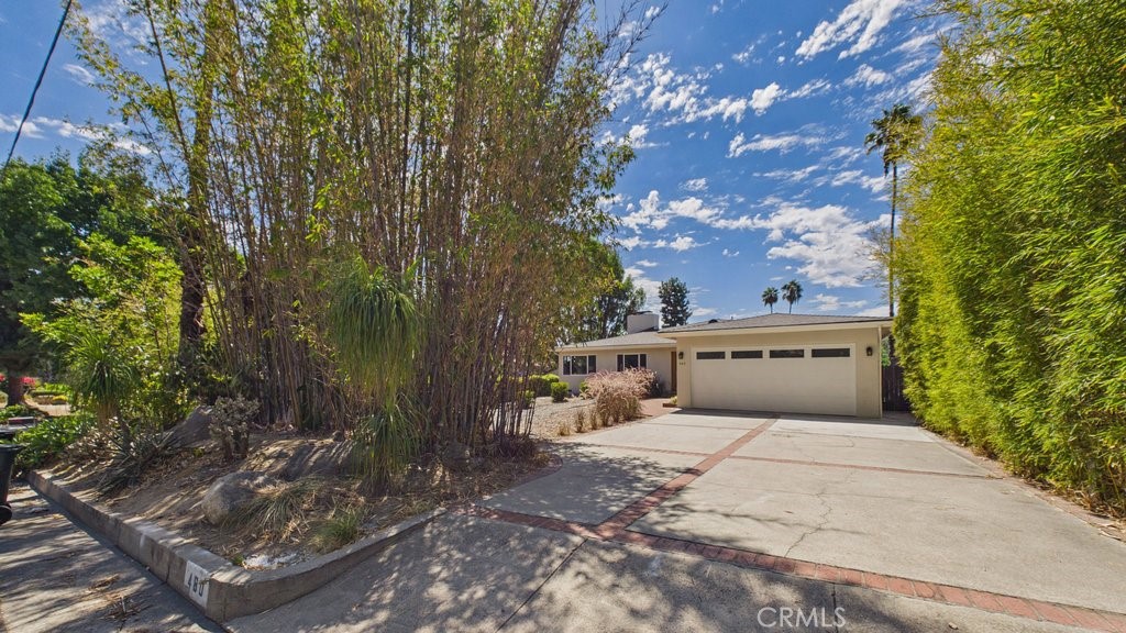 480 E Grandview Property Photo 6
