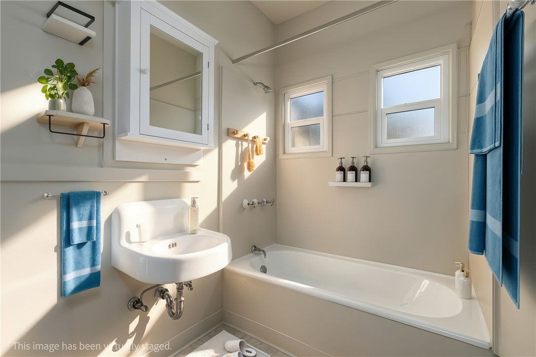 264 E Glenarm Property Photo 15