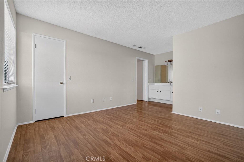 26200 Redlands 148 Property Photo 26