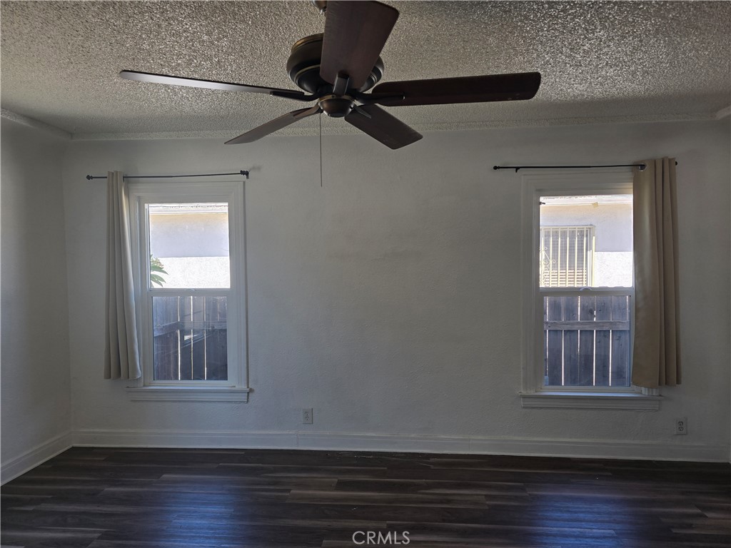 316 Elizabeth Property Photo 4