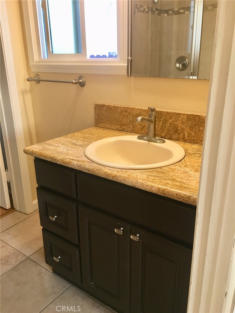 316 Elizabeth Property Photo 10