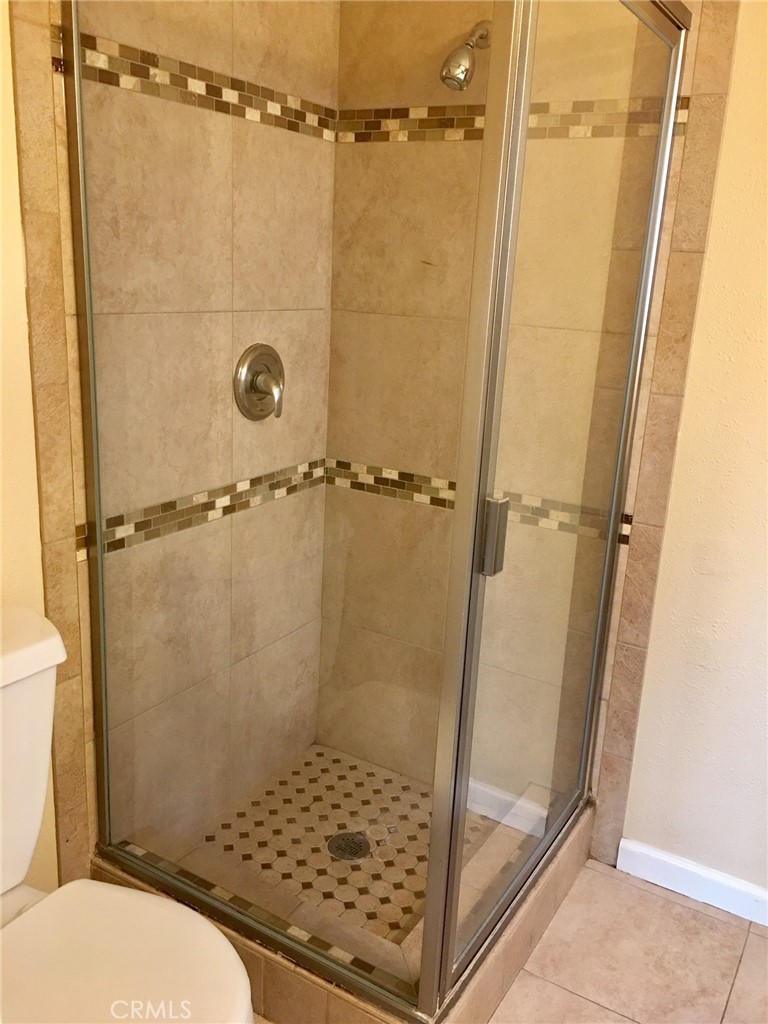 316 Elizabeth Property Photo 11