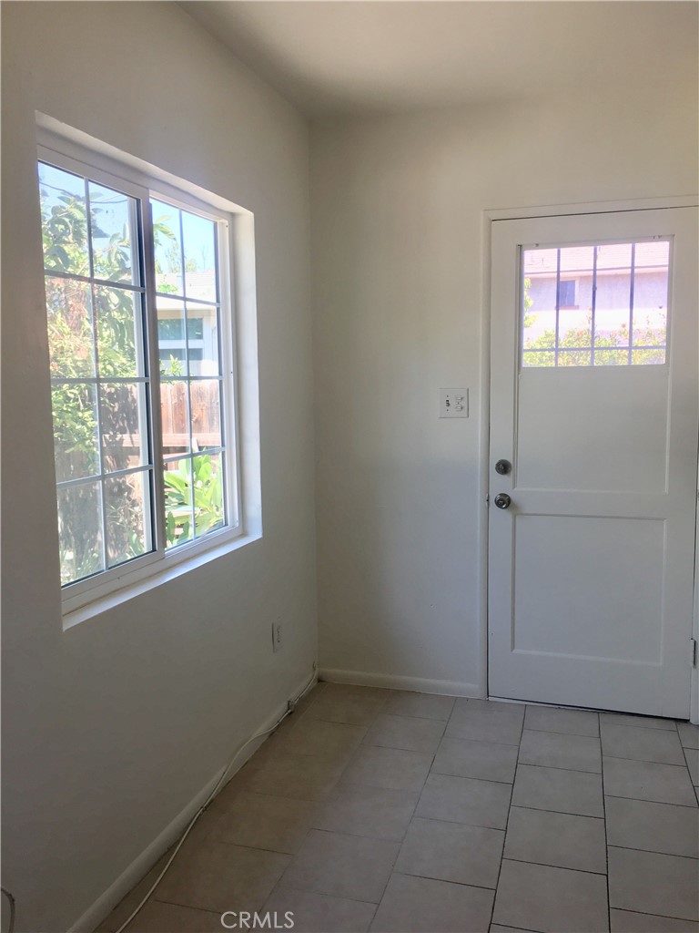 316 Elizabeth Property Photo 17