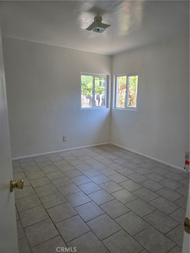 316 Elizabeth Property Photo 20