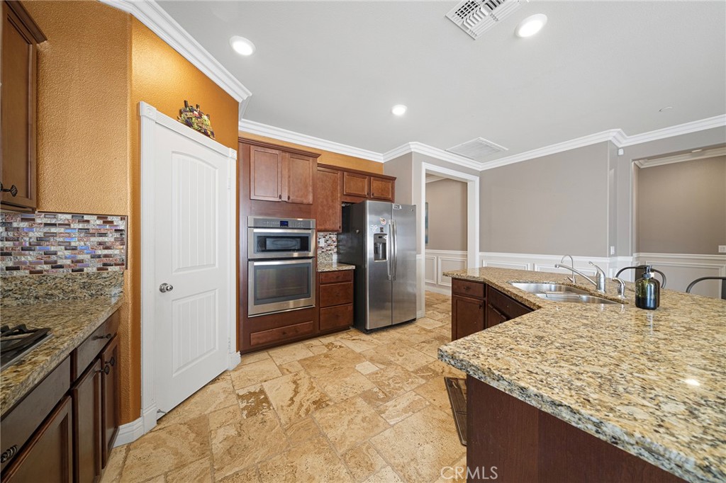 1070 Viscano Court Property Photo 7