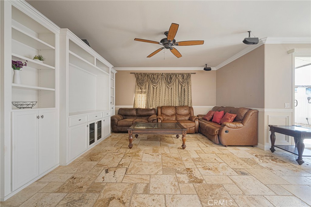 1070 Viscano Court Property Photo 18