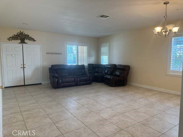 13884 Oak Tree Property Photo 3