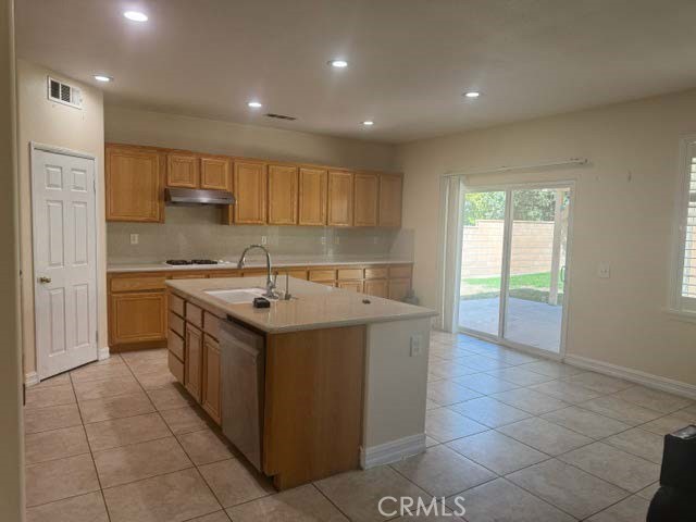 13884 Oak Tree Property Photo 4